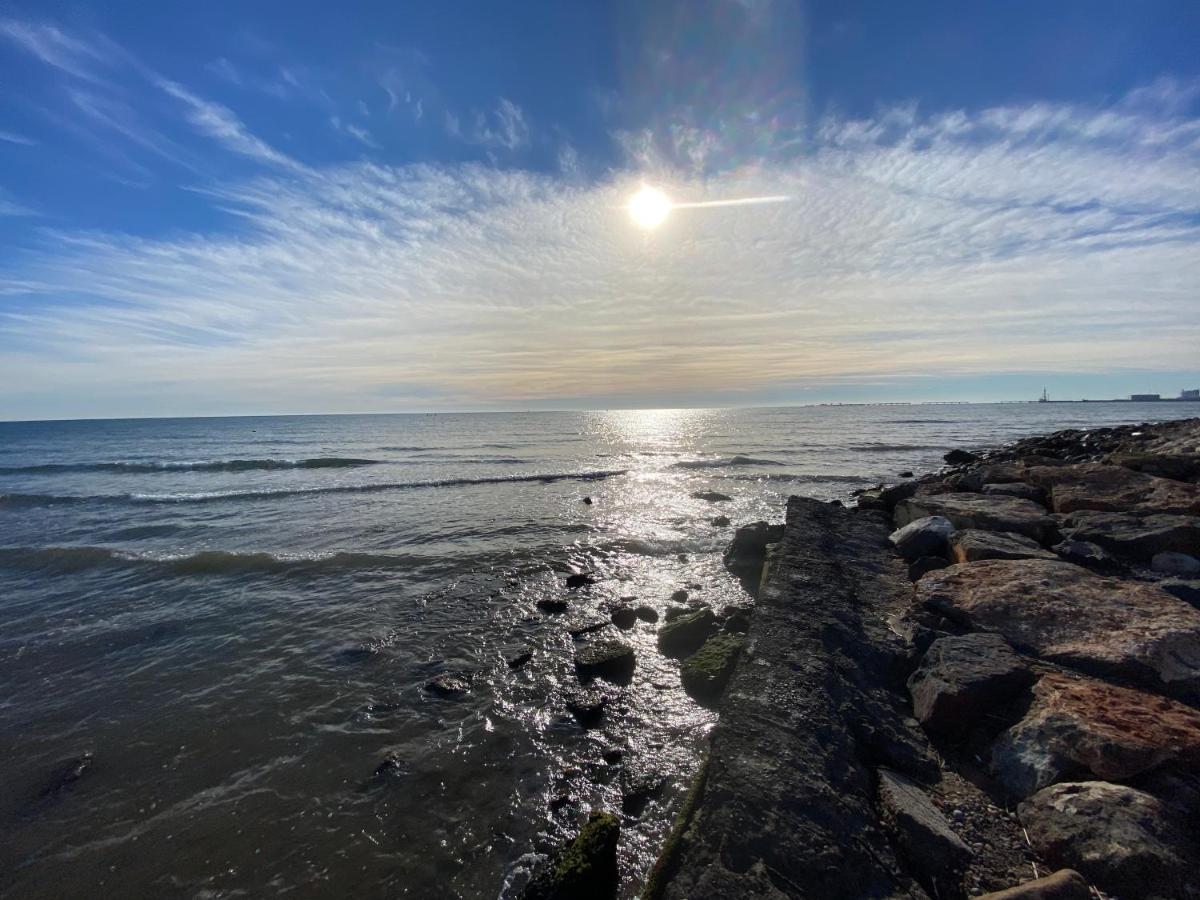 Lowenva Beach Apartment Canet d'En Berenguer Bagian luar foto