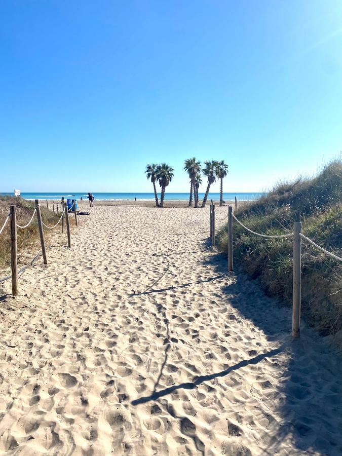 Lowenva Beach Apartment Canet d'En Berenguer Bagian luar foto